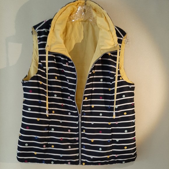 Women's Large Vest - Picture 5 of 5